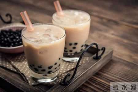 苹果是糖尿病的催化剂？医生再次提醒：不想血糖飙升，4物别多吃