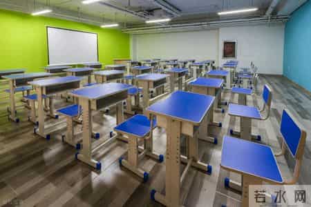 裁员关店潮中，普通老师却找到了金饭碗，就靠这三条“反常”做法