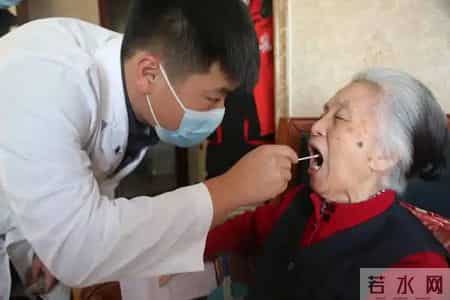 医生警告：嘴巴出现3种异常，可能是肿瘤的前兆，一定要警惕了！