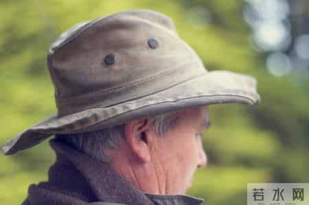 医生发现：天冷坚持戴帽子的糖尿病人，用不了多久，或有4大好处