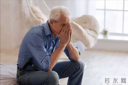 医生：血压高的人，宁可冬天出门走路，也别碰这7件伤血管的事