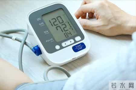 60岁老人因心衰加重离世，医生苦劝：冬季吃美托洛尔，牢记这几点