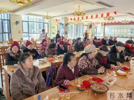 关爱银龄 情暖夕阳——岳阳市太极拳协会把欢乐送进敬老院